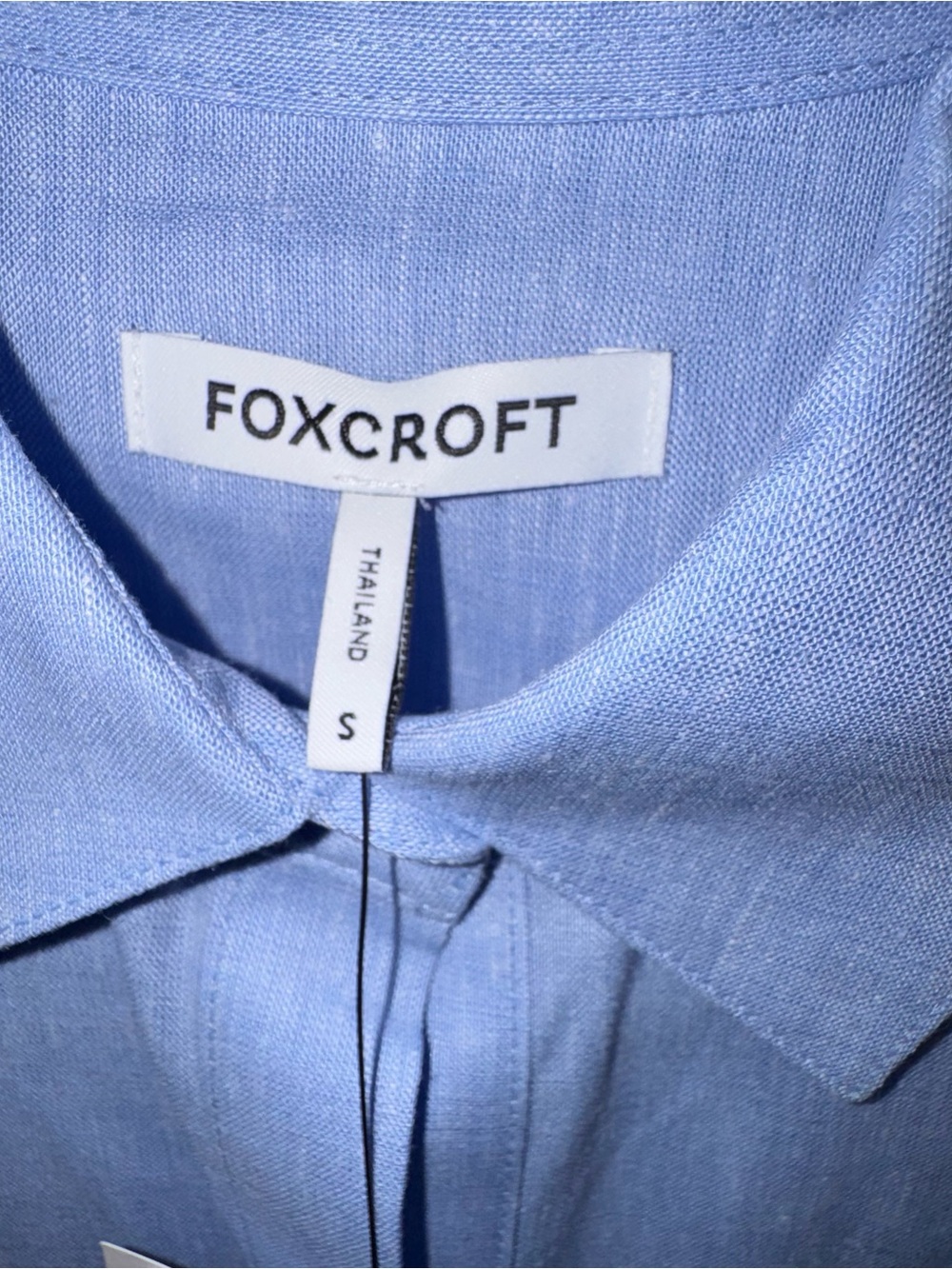 Foxcroft Scarlett Scallop Hem Linen Blend Button-Up size small - Picture 6 of 14